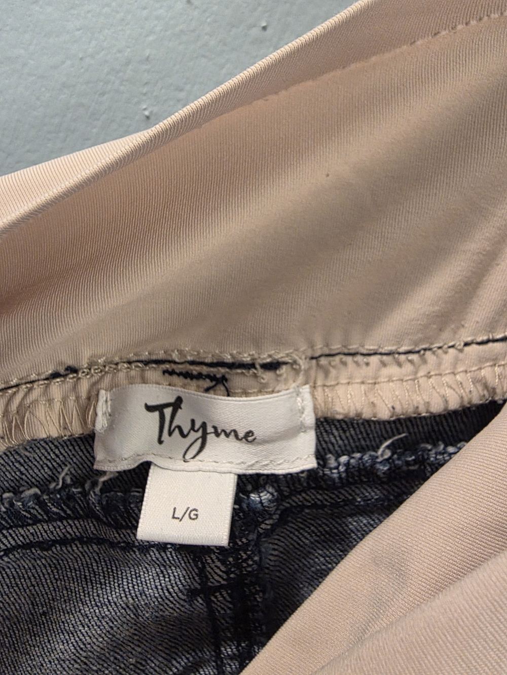 Maternity Jeans - Picture 5 of 5